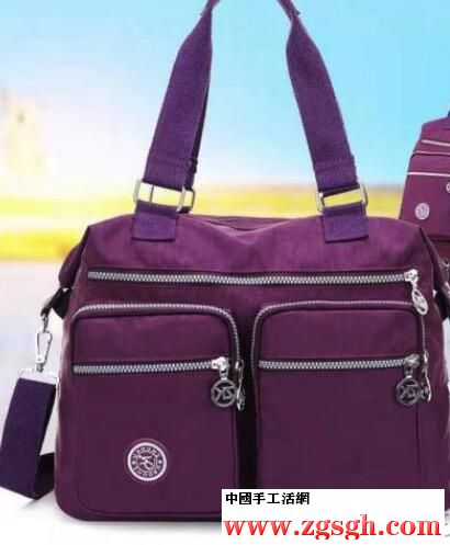 河北保定休閑女包放加工 做工精細(xì),出活快,負(fù)責(zé)任的加工點